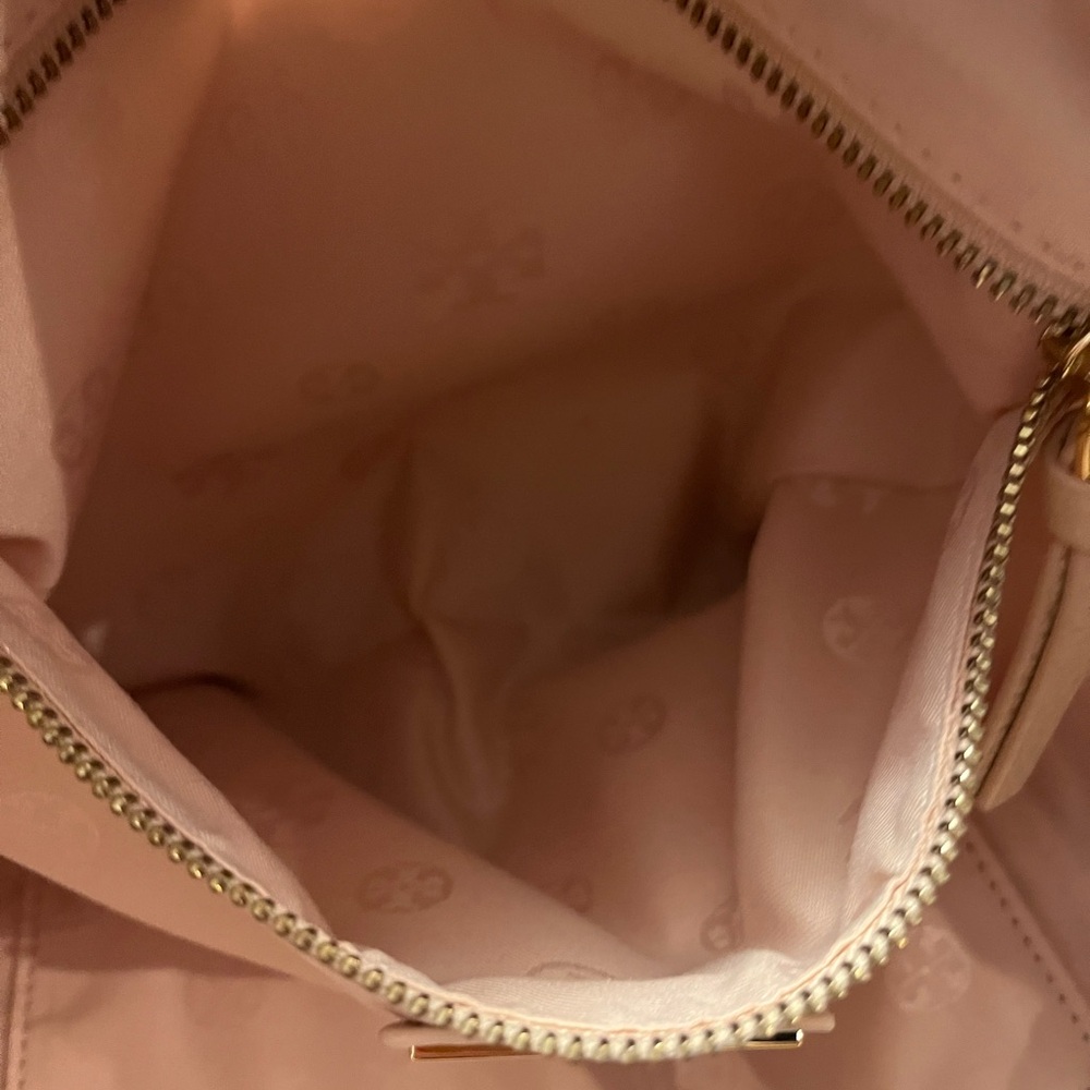 Tory Burch Light Blush Pebbled Leather Shoulder Tote with Gold Chain Handles - Picture 6 of 16